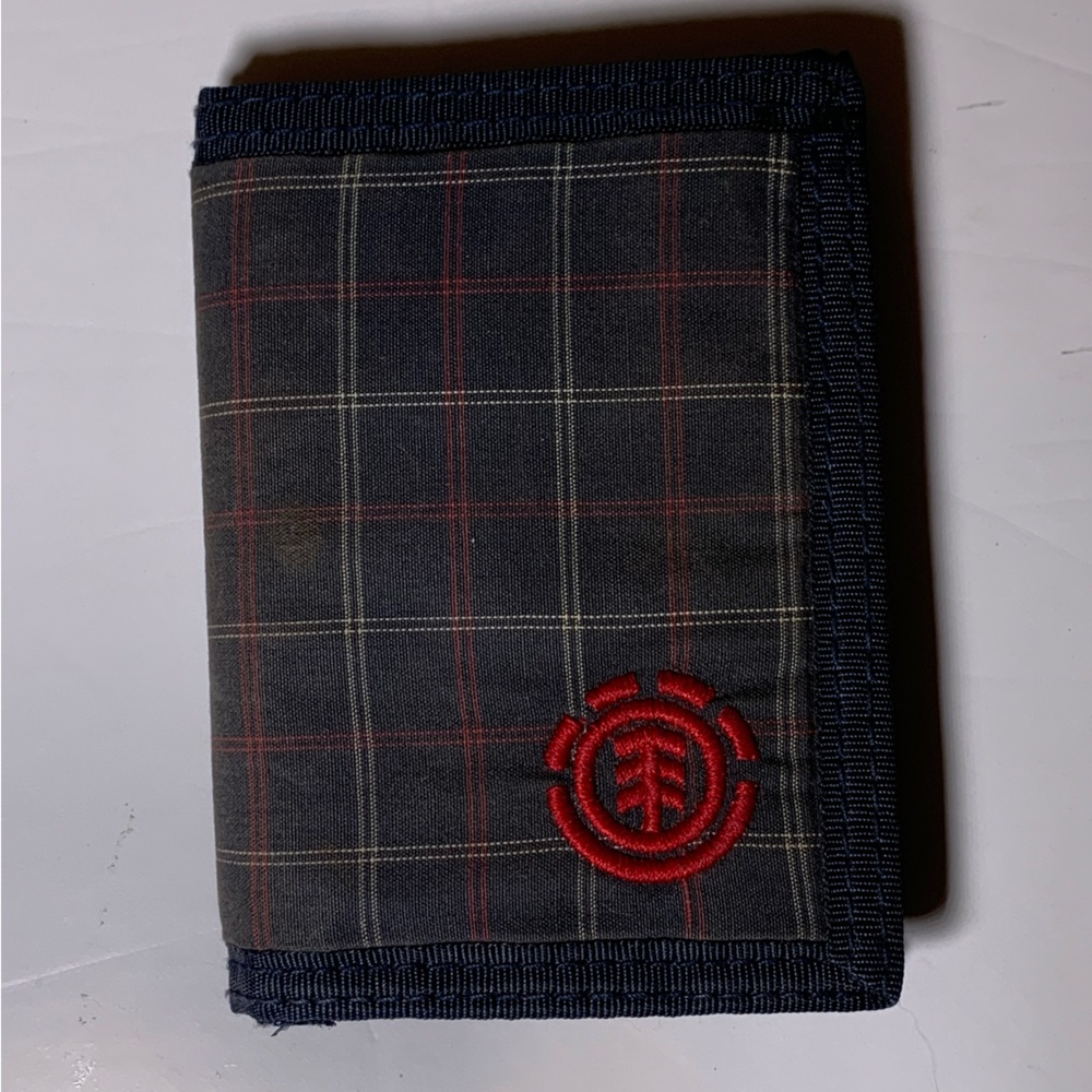 Element plaid tri fold wallet